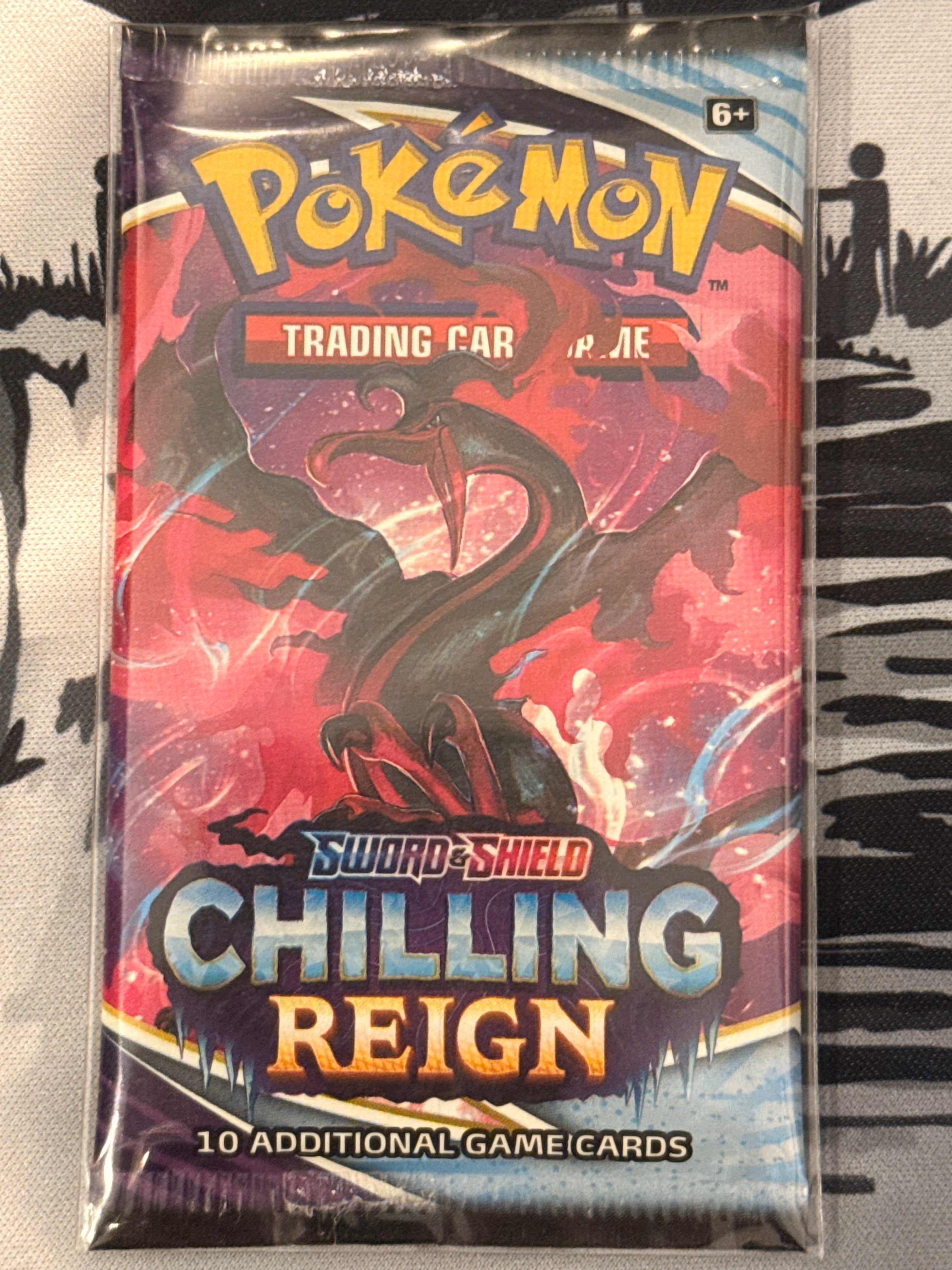 Chilling Reign Booster Pack (Random Art)